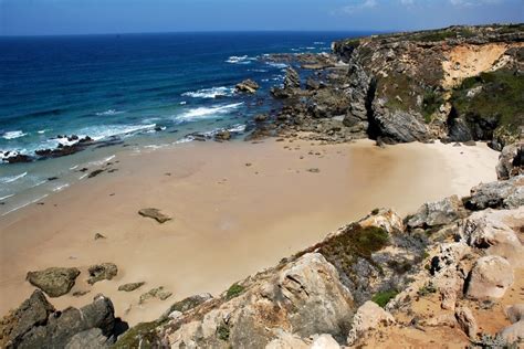 Federação portuguesa de naturismo | desde 1977 a desmistificar o naturismo em portugal r. Praia do Burdo - Odemira | Guia para visitar em 2021 - oGuia