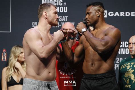 Ufc heavyweight champion stipe miocic vs francis ngannou at ufc 220 for the heavyweight title on january 20th 2018. UFC 220 live blog: Stipe Miocic vs. Francis Ngannou - MMA ...