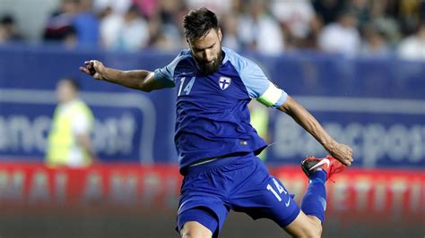 Joni kauko (born 12 july 1990), is a finnish professional football midfielder who plays for danish superliga club esbjerg fb, and represents finland national team. Småskadad Sparv inleder på bänken - Tuominen får chansen ...
