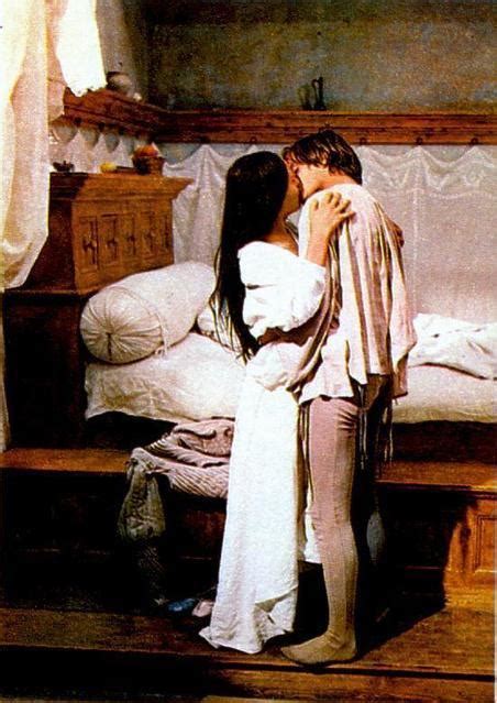 When romeo (leonard whiting), a handsome young montague, disregards convention by attending a capulet ball, he falls in love with the beautiful juliet (olivia hussey), a capulet. de Faye: Romeo And Juliet 1968