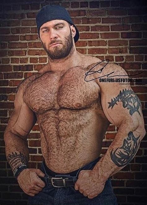 Muscular tattooed stud jerking off. Pin on BODYBUILDERS