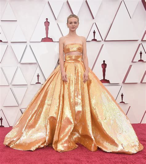 Oscars 2021: Crop Tops Dominated the Red Carpet | Glamour