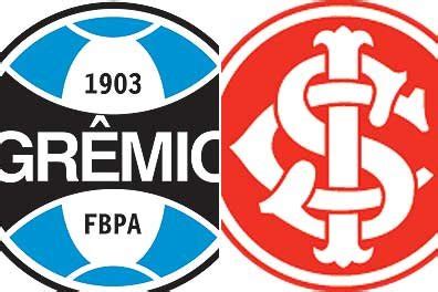 Internacional 156 vitória(s), 585 gol(s) grêmio 134 vitória(s), 553 gol(s) empates 135 total de jogos 423 total de gols 1 138 GALÁTICOS: FIM DE SEMANA DE GRENAL