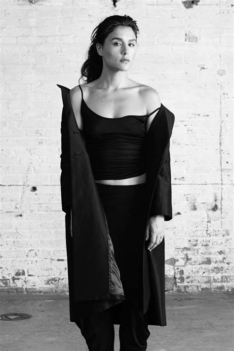 Preceded by the lead single spotlight, the album also includes previously released singles adore you and mirage (don't stop). http://www.paradigmagency.com/Asset/J/e/Jessie_Ware_05_276_1_crop.jpg | Jessie ware, Fashion ...