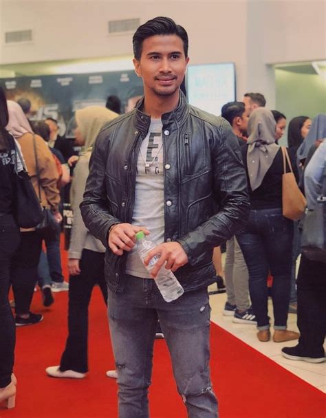Update information for nur sajat ». Biodata Faez Nick, Pelakon Drama Pelindung Seorang Puteri ...
