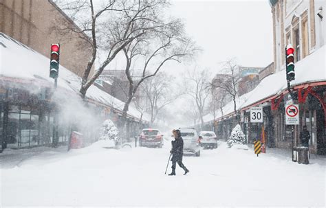 Discover more posts about tempete. First Massive Snowstorm Is Heading Towards Montreal | LiveMtl.ca