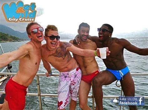 Crazy girls enjoying male stripper party. Disappointing photos show what cruise ships actually look ...