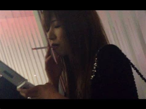 Its awesome cuz every single song makes u wanna smoke as soon as u can, nd u can go through the whole album at a smoke up party from wen u start to trim the buds till 10 mins after uve smoke a. 17 Best images about Asian Smoke Videos on Pinterest | Women smoking, Beautiful japanese girl ...