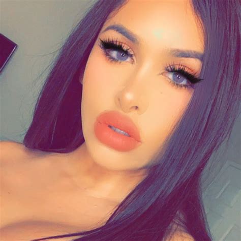 Instagram star misssperu beautiful model looks like. Fiorella Zelaya - YouTube
