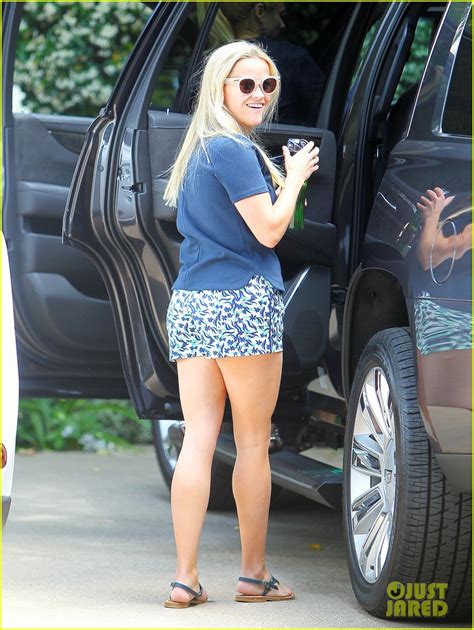 Latina teen gets slammed in her chunky butt! Reese Witherspoon Gets Into the Summer Spirit: Photo ...