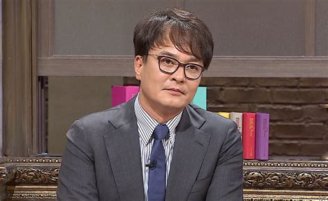 Jo made his debut as a stage actor at the age of 17, then it took him almost 10 years to break into tv and movies. Actor Jo Min Ki Fired From University After Allegedly ...