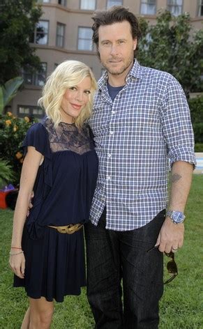 Nach einem nervenzusammenbruch vor wenigen tagen scheint ihr mann gehörige angst um tori spelling zu. Tori Spelling verzichtet auf eine (dringend nötige ...