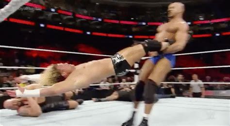 The 2021 royal rumble kickoff show begins sunday, january 31, at 6 p.m. Royal Rumble Wrestling GIF by WWE - Find & Share on GIPHY