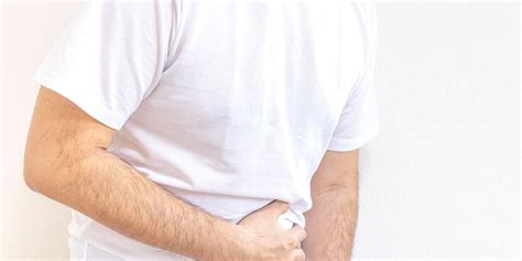 Sering gak ngerasain sakit perut di sebelah kiri? Gejala Pankreatitis yang Picu Rasa Sakit di Perut Bagian Atas