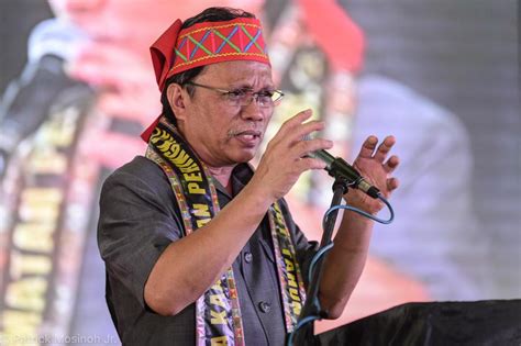 Sabah people's unity party (malay: Kaamatan wadah perpaduan rakyat Sabah - Mohd Shafie Apdal ...