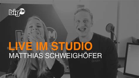 Der gesamte beef zwischen banger rapper farid bang und lola weippert der bigfm moderatorin in einem video. Matthias Schweighöfer bei bigFM - YouTube