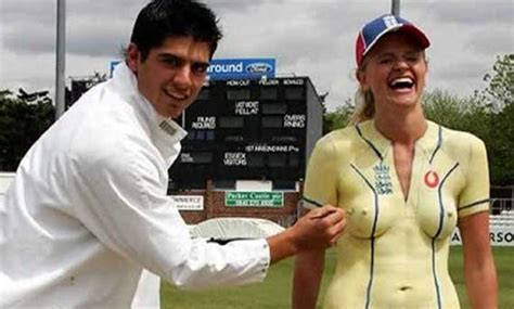 Enjoy live cricket, ipl or check cricket schedule on star sports 1 channel, espn, all star channels, etv kannada and hotstar on dishtv. Alastair Cook who loves to paint on model's nude body ...