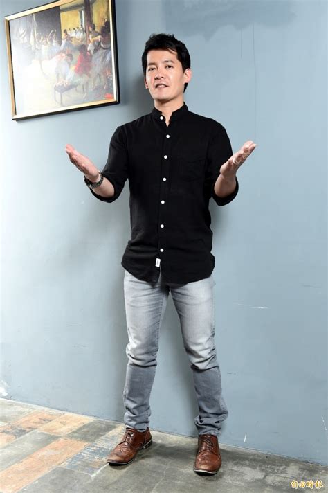 The site owner hides the web page description. 謝哲青一句話 探索星空超有FU - 自由娛樂