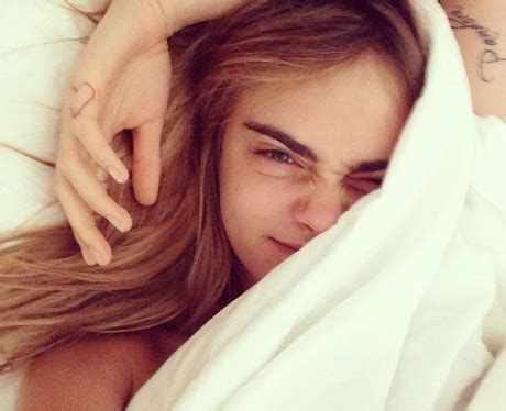 Her parents names are pandora delevingne, charles delevingne. Cara Delevingne Without Makeup! - Bare-Naked Ladies: Stars ...