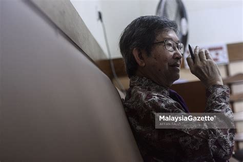 Dalam masyarakat islam di malaysia. Isu tulisan Jawi: Jangan paksa, galakkan saja - Dr Tan ...