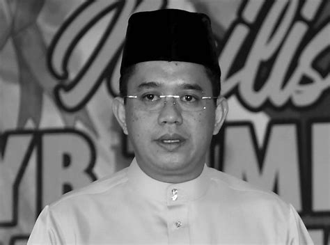 محمد فريد بن مد رافيق) is a malaysian politician. Tanjung Piai MP Datuk Dr Md Farid Md Rafik,43 has passed ...