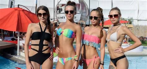 All girls must be over 18. Russian tourists to hit record numbers in Thailand - Fort Russ