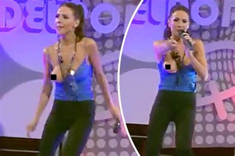 Reasons for his immediate acceptance was the opportunity for a large amount of foreign travel. Pop singer horrified boob hanging live | Daily Star ...