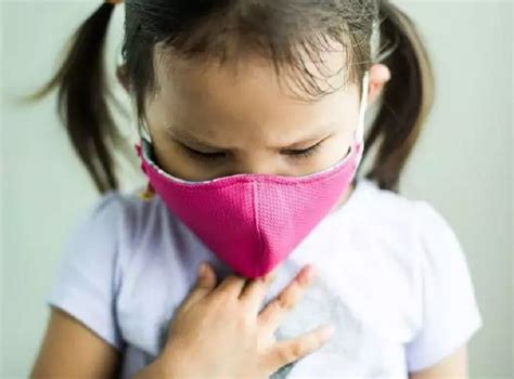 Selain mengganggu indra penciuman, virus corona juga. Waspadai Tanda-Tanda Covid-19 Menyerang Anak : Okezone ...