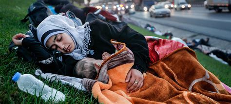 Defensores y defensoras de derechos humanos, resistiendo junto a las comunidades. Seis formas de responder al coronavirus desde los derechos ...