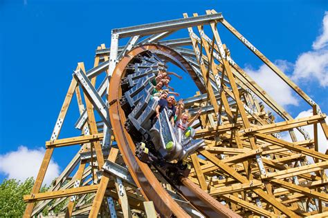 Die 30 fahrgeschäfte haben es in sich: Geschichte des Parks - Walibi Holland