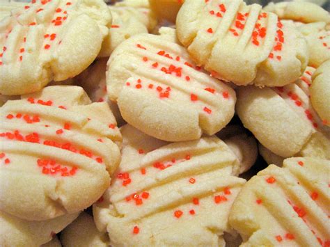 Add a little after dunking the cookies in the melted chocolate. Canada Cornstarch Shortbread Cookies : Canada Cornstarch ...