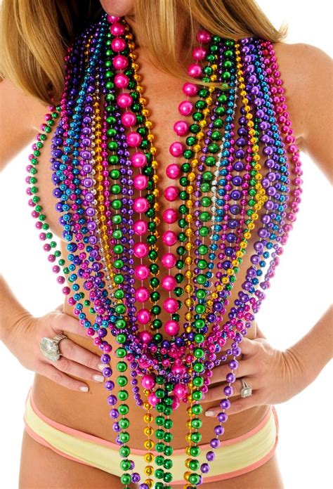 There is king cake, many parades, walking groups, dancing, and some amazing marching bands that perform in the parades. Mardi Gras New Orleans Flashing - Red Pill Rebellion