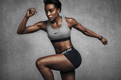 Alt modeling is usually a cross between glamour modeling and art modeling. Nike Showcases Spring 2015 Women's Collection - Nike News