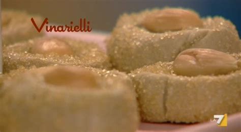 Benedetta parodi macina ricette a natale come neanche gli elfi di santa claus alla vigilia: Ricette dolci I menù di Benedetta: Vinarielli pugliesi ...