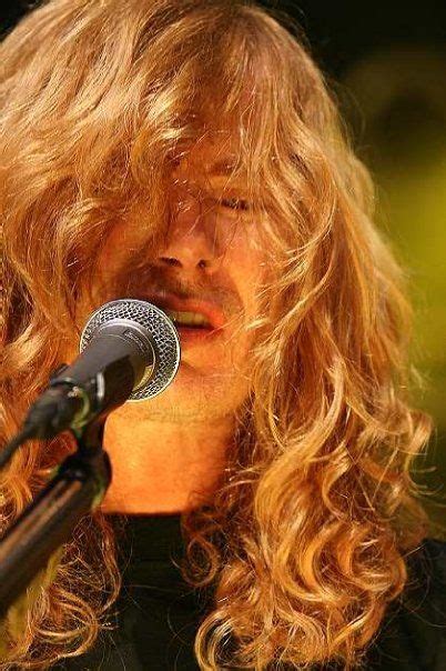 Dave's been through a bunch of string producers. Pin em ♥ MegaDave...♥My Mustaine