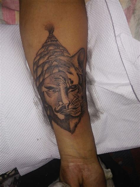 Scopri ricette, idee per la casa, consigli di stile e altre idee da provare. Hello everyone Chatrapati Shivaji Maharaj and tiger tattoo | Tiger tattoo, Tattoos, Animal tattoo