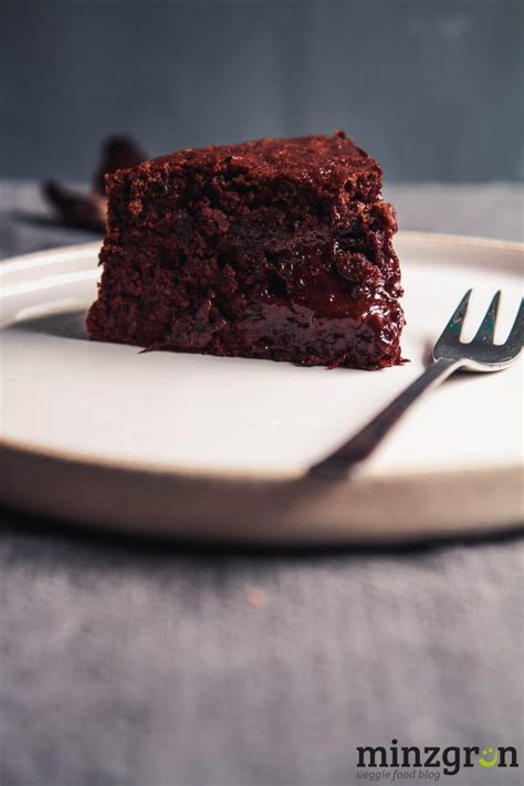 Sie schmeckt aber trotzdem hervorragend und wird in der küche gerne. Saftiger Rote-Bete-Schokokuchen | Schokokuchen, Desserts ...