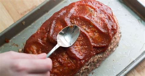 Let your meatloaf rest for 10 minutes before slicing to allow the juices to recirculate back into the meat. Meatloaf 400 / Best Meatloaf Recipe A True Classic ...