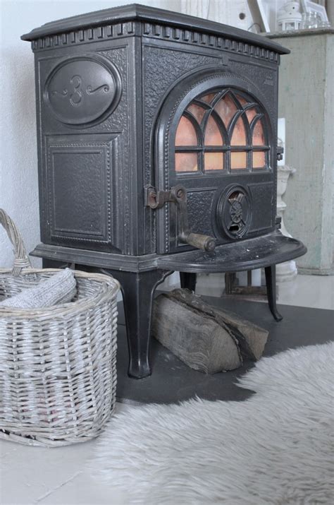 So you have a compact, modern. 201 best Classic and modern Scandinavian wood stoves. images on Pinterest | Wood burning stoves ...