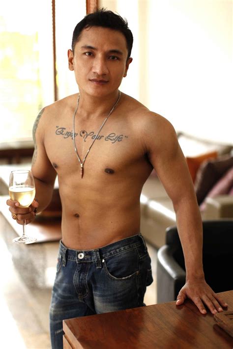 , malaysia (8044 miles) friendfinder. Deepfuck, Indonesian Male adult performer in Kuala Lumpur