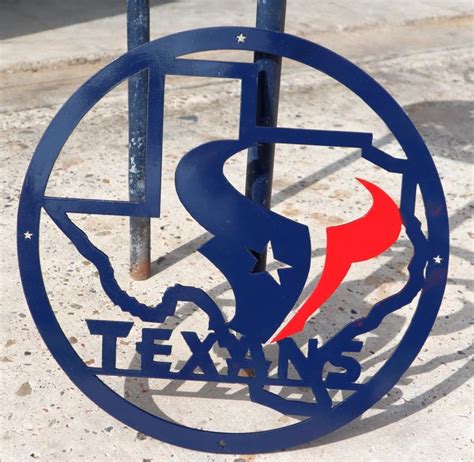 Houston texans wall decor and wall art at the official online store of the texans. Houston Texan Silhouette Metal Cutout 19" X 1/8" | Custom metal art, Custom art, Houston texans