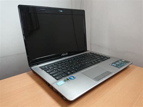 Notebook ini adalah penerus dari generasi sebelumnya yaitu a43sj, dari segi fisik laptop a43sd tidak ada yang berubah dari a43sj, dari spesifikasi pun tidak jauh berbeda. Aus A43S : 良品筆電 ASUS A43S 14吋 I5-2410 2G獨顯 4G/500G WIN7 ...