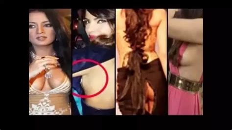 Showing a lott of front. What are some of the biggest wardrobe malfunctions in any event? - Quora