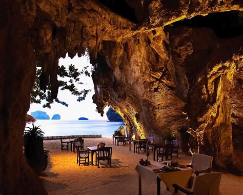 A tantalizing trip for the taste buds. 23 Restaurants With The Best Views In The World! - Hand ...