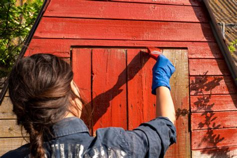 Fliesen nahezu perfekt ausbessern manchmal können einzelne fliesen repariert werden foto: Lack auf Holz ausbessern » So gehen Sie am besten vor