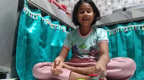 Tapi ku tempel di meja kerja, biar pas di tengah2 kerja masih bisa inget kalo ada banyak buku yang. Cara membuat pembatas buku - YouTube