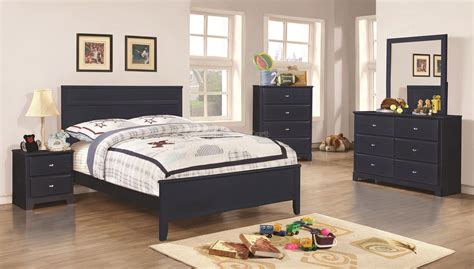 Having the right things at home can make things easier. Ashton Youth Bedroom Set (Navy) | Furniture, Blue bedroom ...