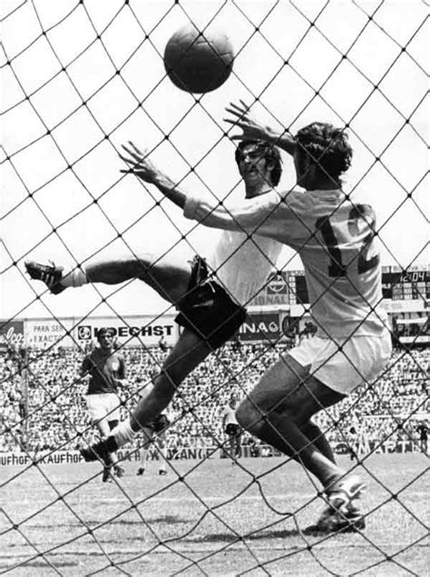 Born on november 3, 1945, gerhard muller grew up in the small village of zinsen in germany. Gerd Müller | elmundo.es - Mundial 2006