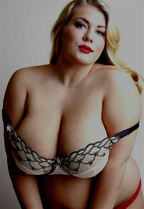 Beautiful busty redhead wife keely rose loves big cock. Role model for girl like me : curvy