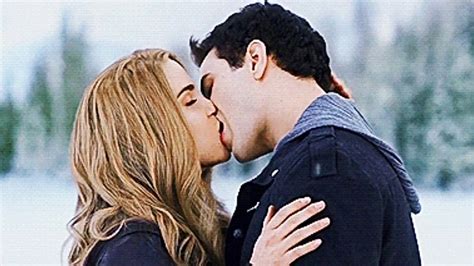 Share the best gifs now >>>. Hot Neck Kiss Couples Goals Kissing Romance Feeling ...